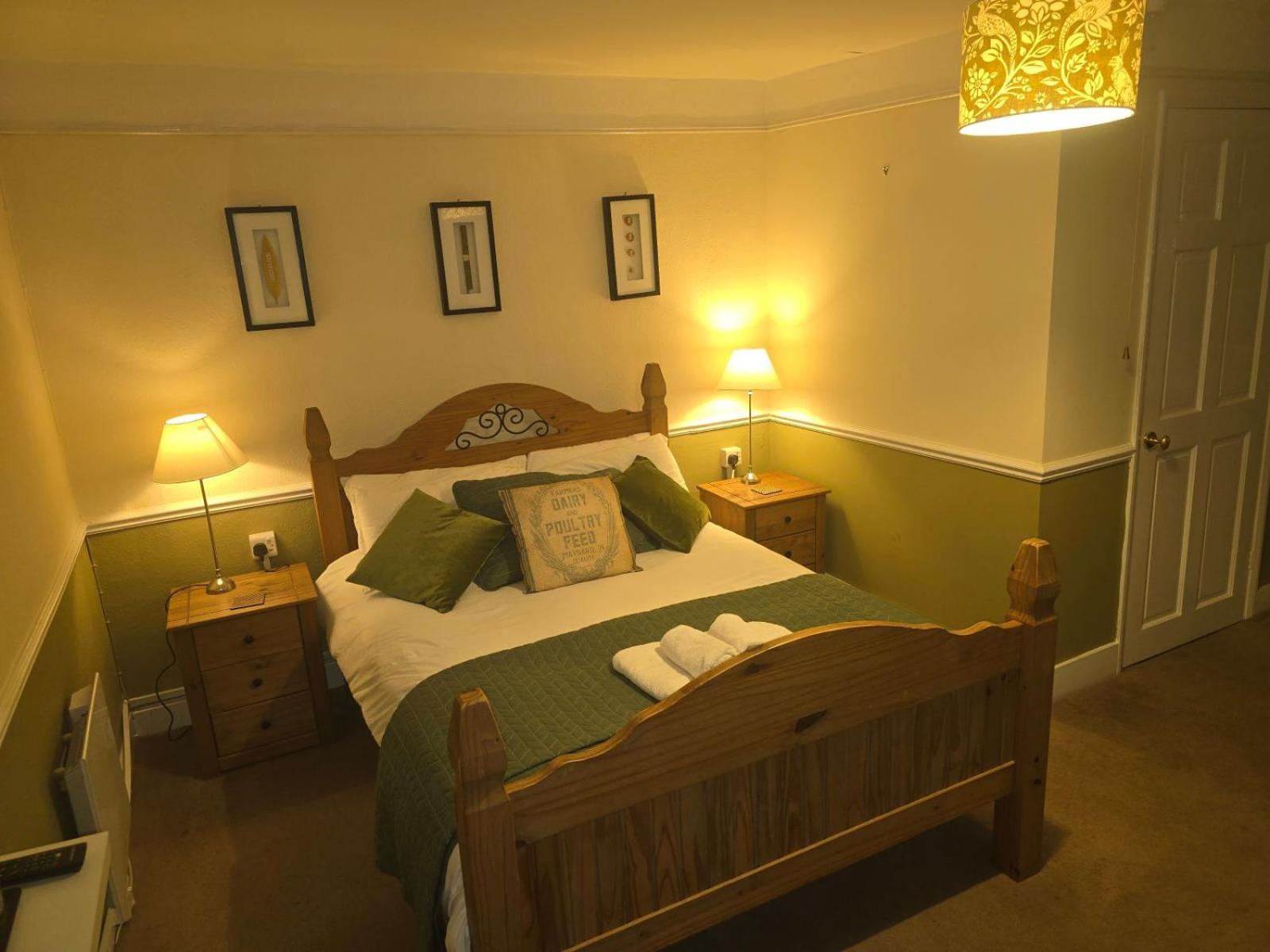 St Quintin Arms Hotell Harpham Exteriör bild