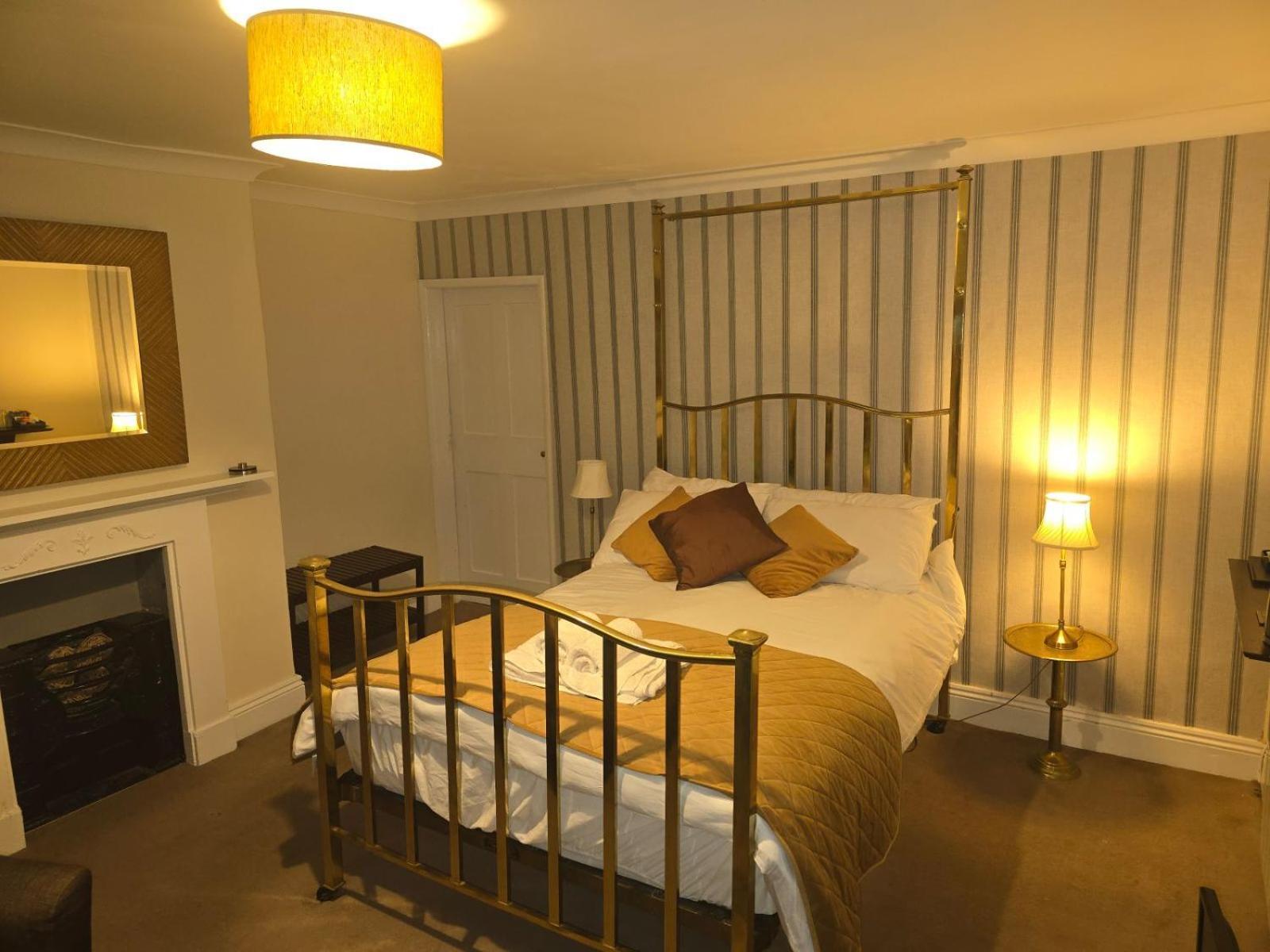 St Quintin Arms Hotell Harpham Exteriör bild
